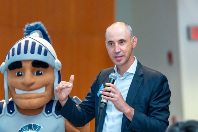 Cleveland Corporate Photographer